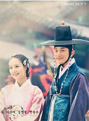 ����������