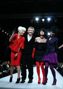 ��Ů�˲�����������